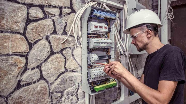 Installation électrique Loire